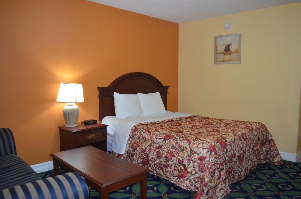בראנטפורד Mohawk Motel מראה חיצוני תמונה